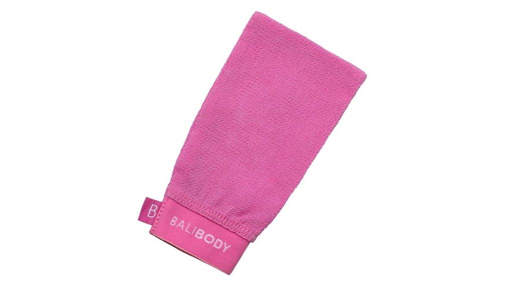 pink exfoliating mitt